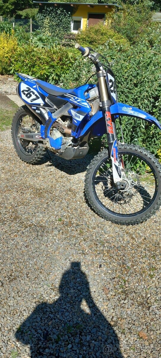 YAMAHA YZ 450F