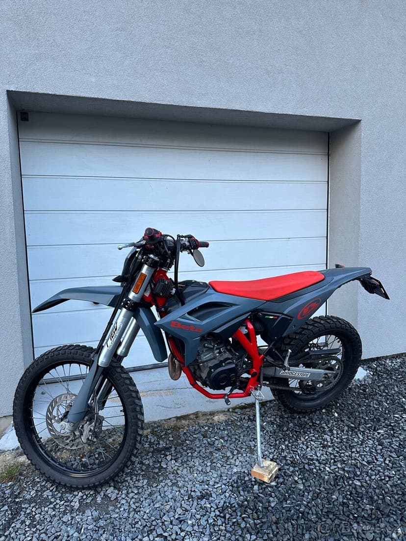 Beta RR 125 LC