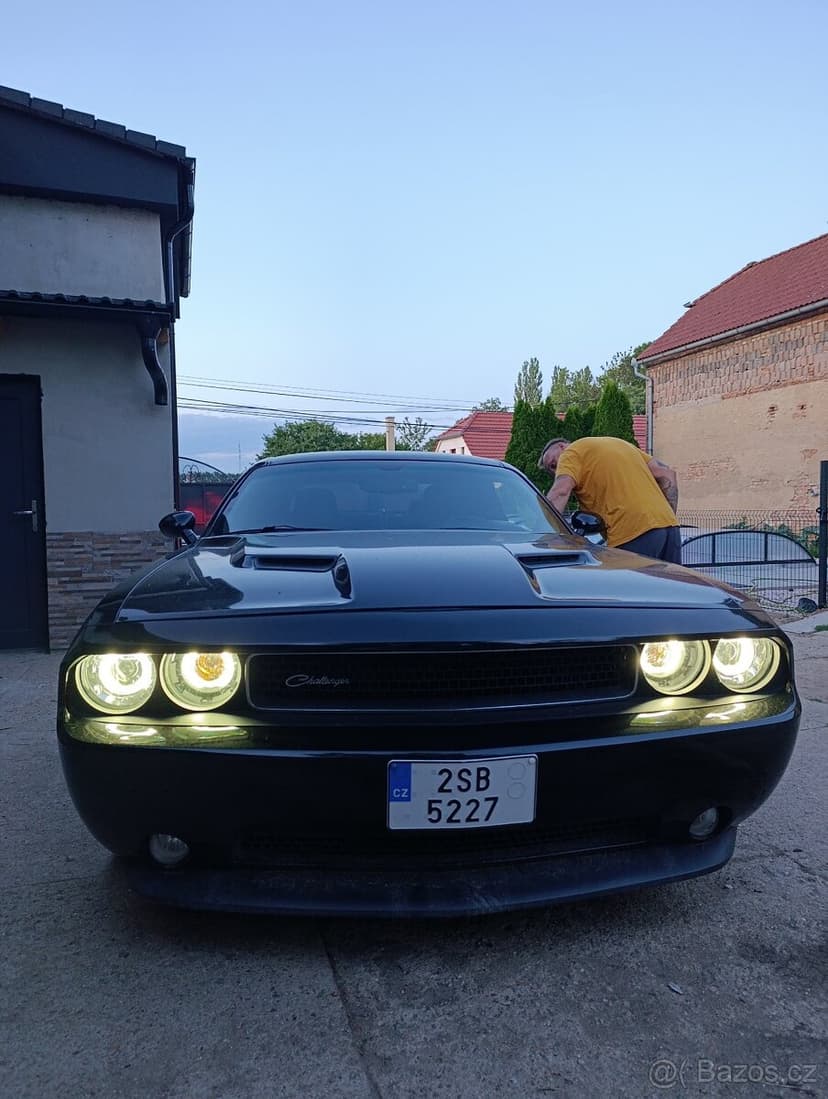 Dodge Challenger 3.6