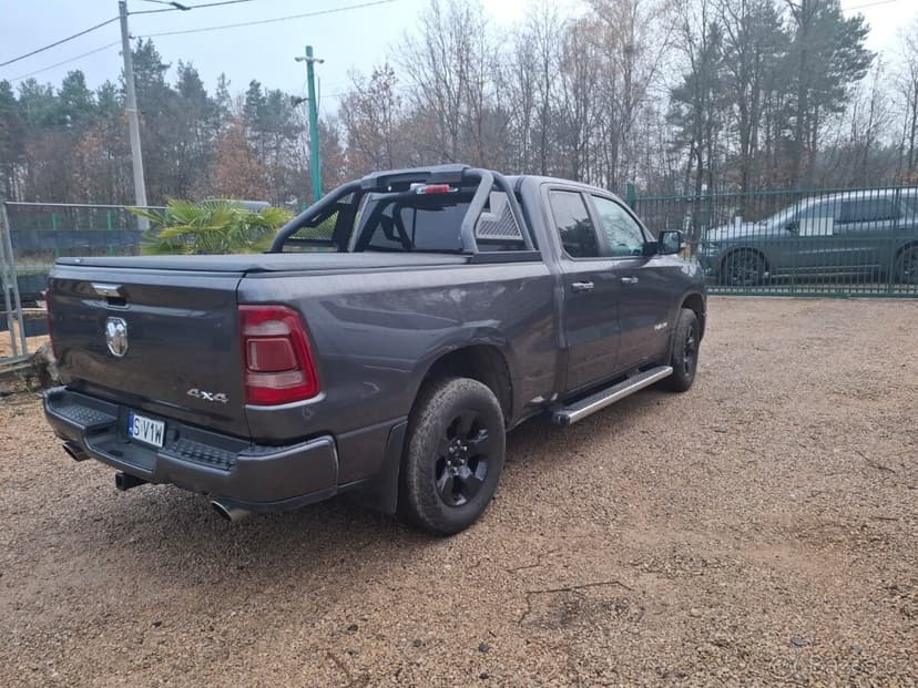 DODGE RAM 1500 BIG HORN 5.7HEMI 2019