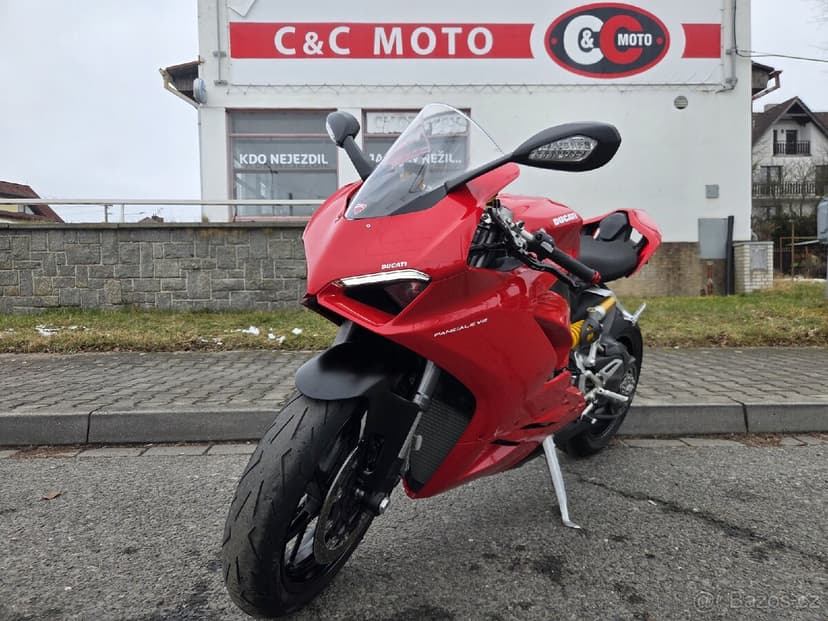 Ducati Panigale V2 2021