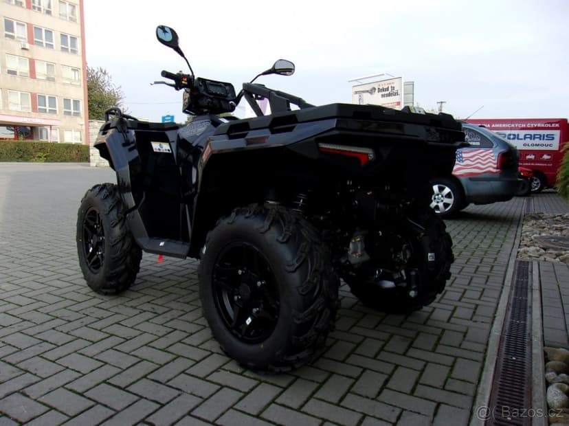 POLARIS SPORTSMAN 570 Black