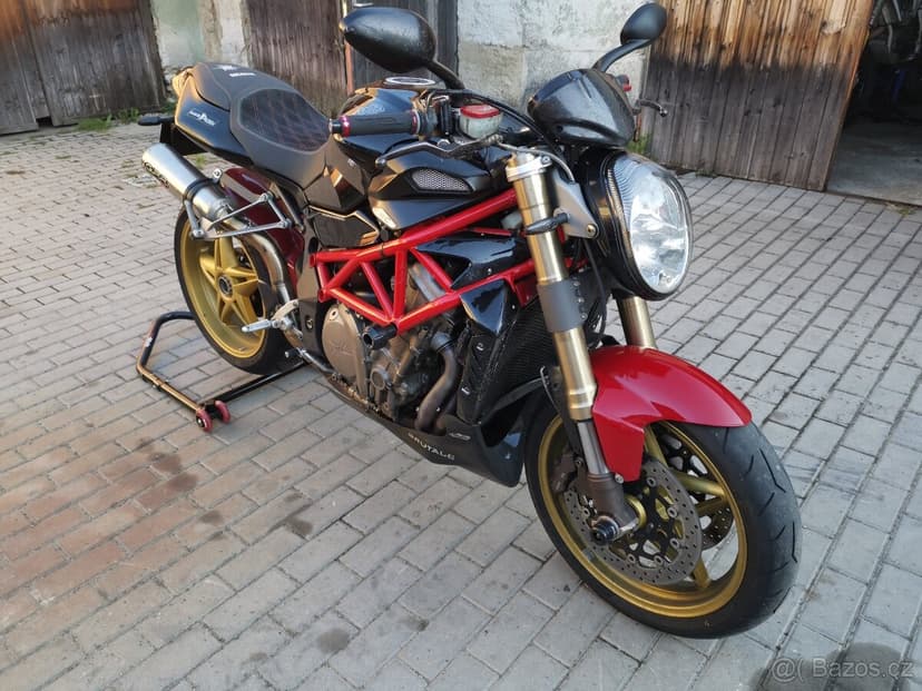 MV Agusta brutale 910S