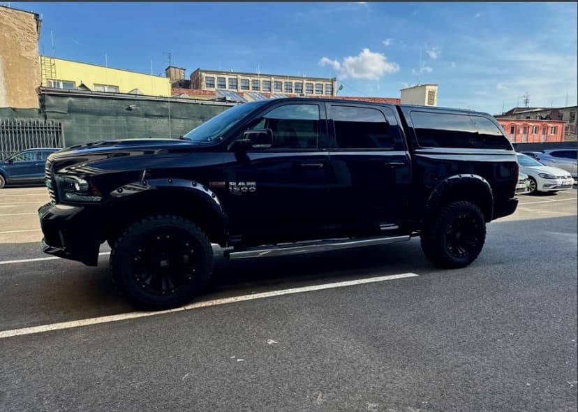 Dodge RAM 1500 Sport / 285 kW, rok 2017, benzín, automat