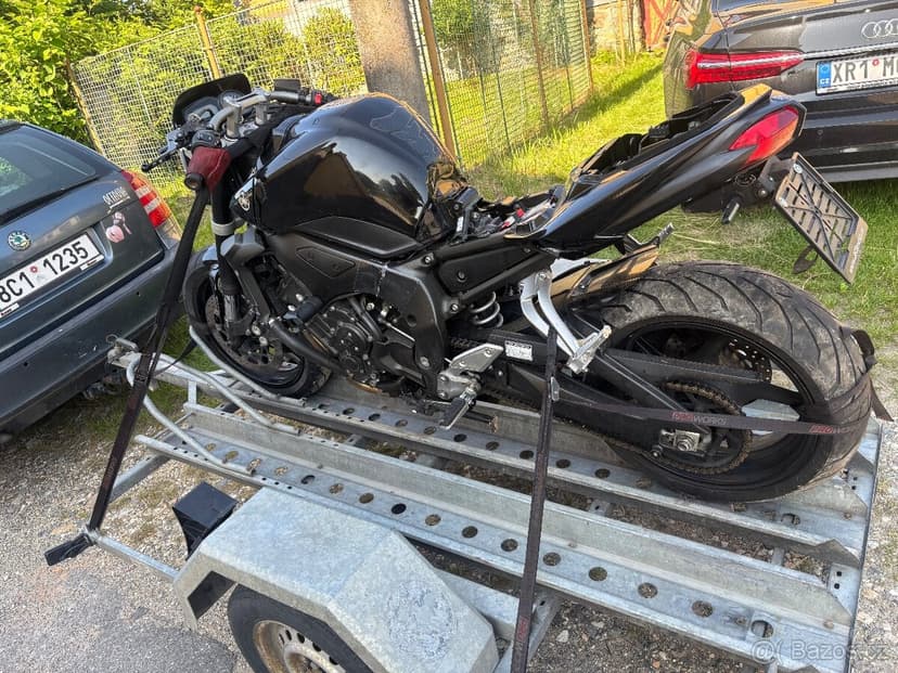 Rozprodam Yamaha Fz1N na nahradni dily