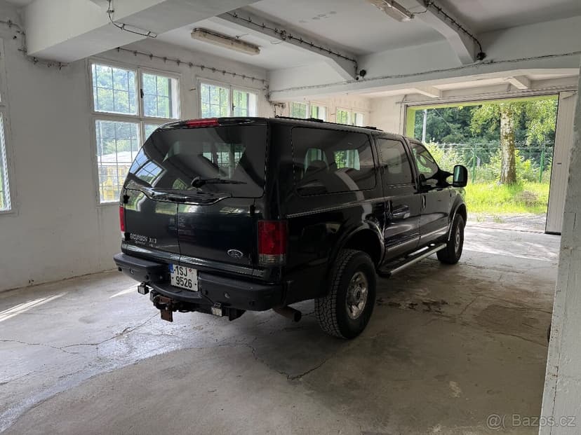 Ford Excursion 6.0 V8 Powerstroke