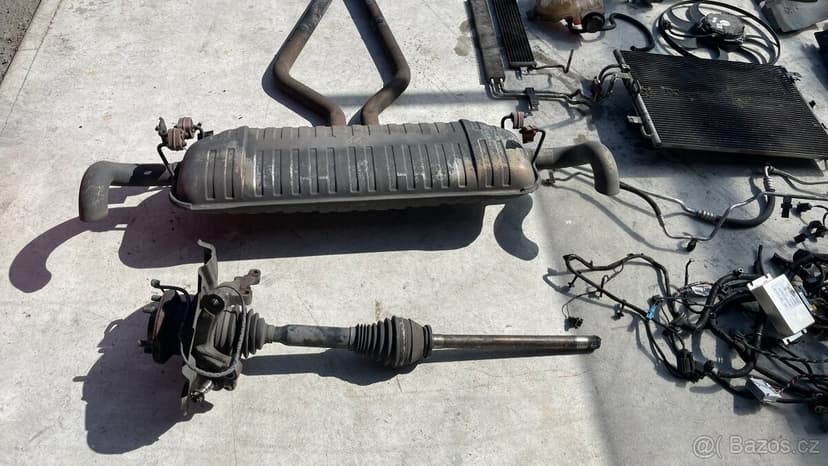 Land Rover Range Rover Vogue L322 3.6 TDV6 - díly