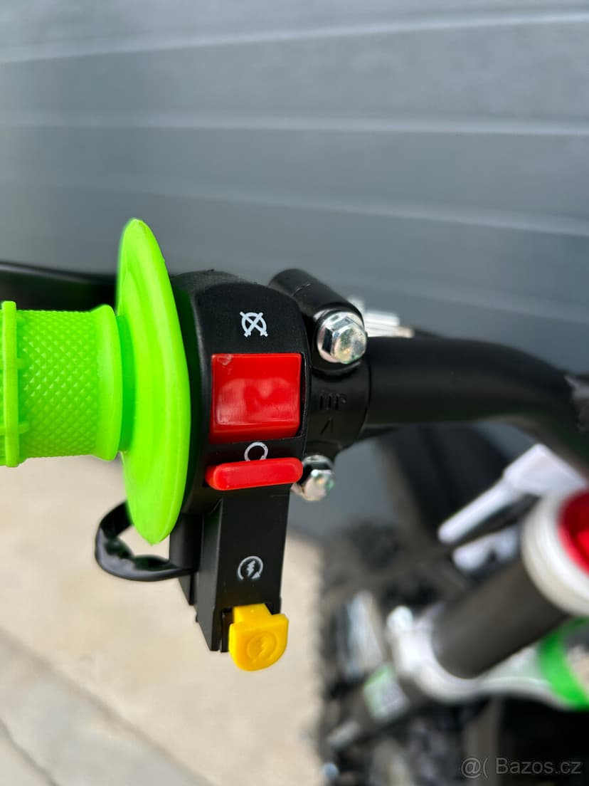 Pitbike Shark 125ccm E-Start 4T 17 14