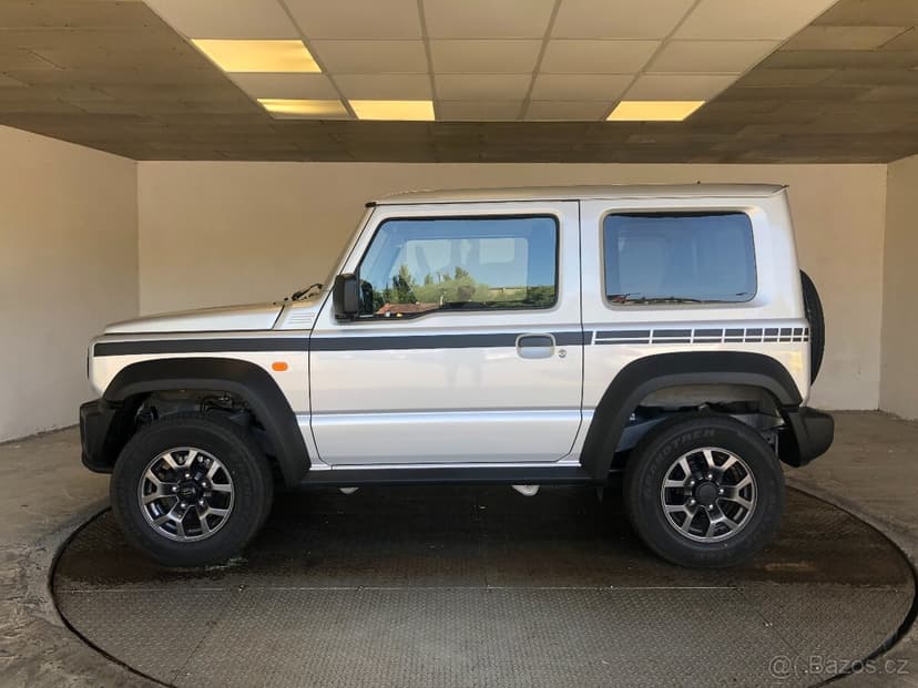 SUZUKI JIMNY 1.5 4WD  4-MÍSTA