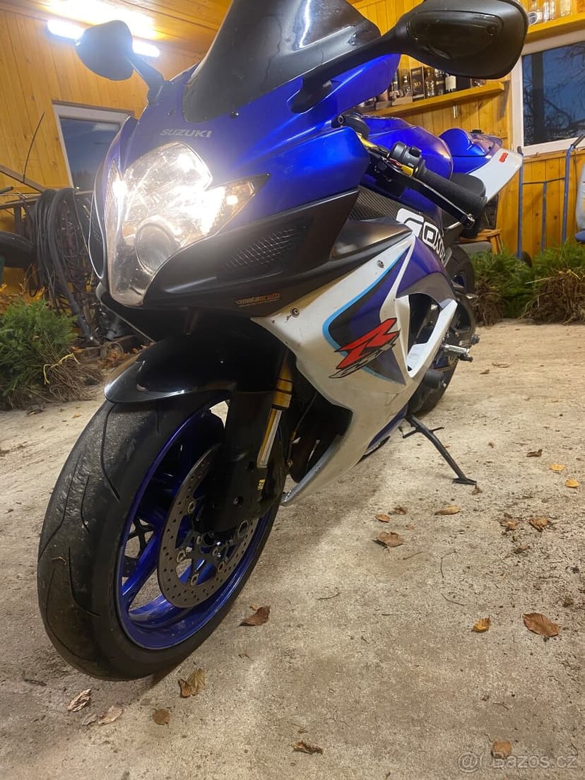 Prodam vyměnim Suzuki gsxr 600 / ktm duke 890 r