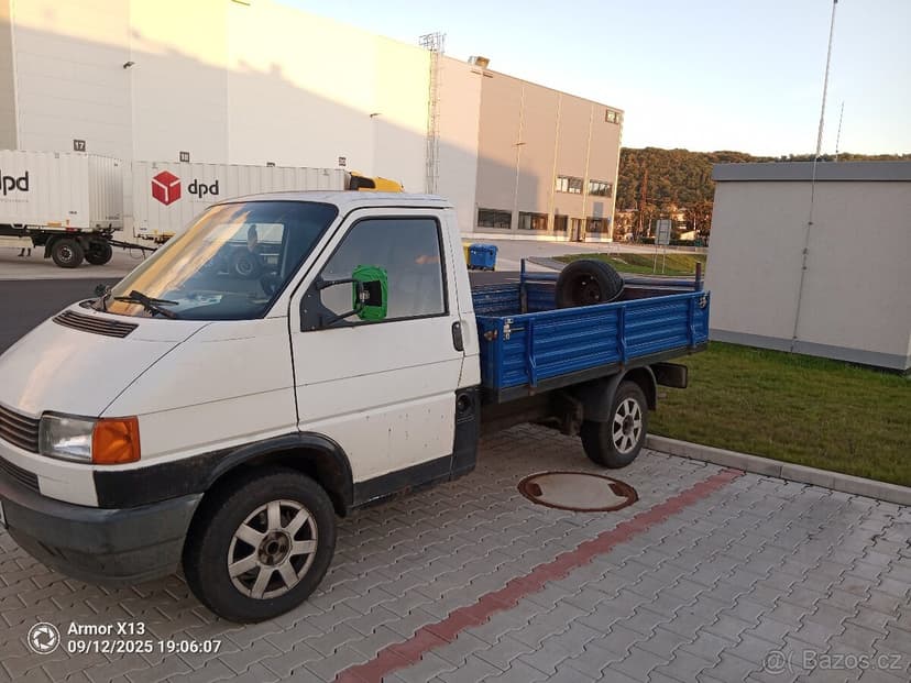 Dvě auta za jedno auto - valník