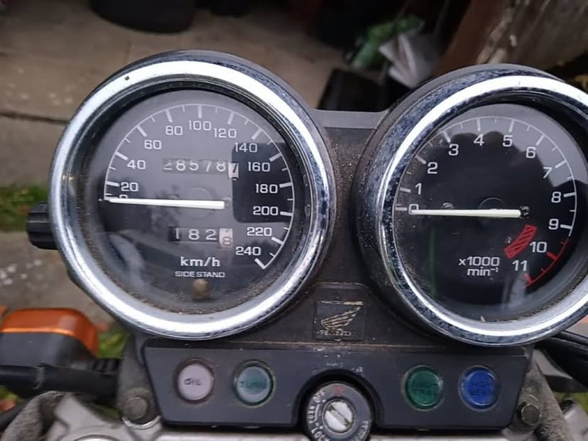 Honda CB 750 Seven Fifty