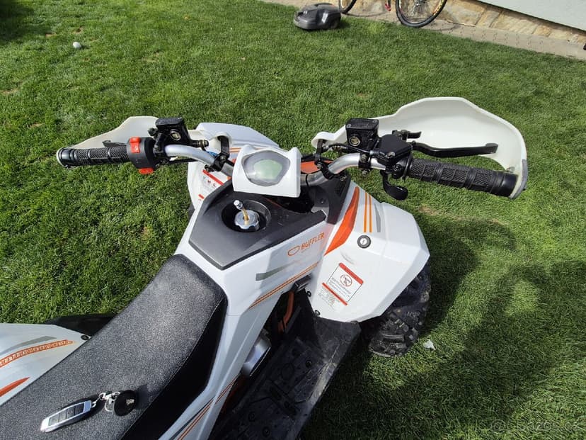 Dětská čtyřkolka Buffler XS125T
