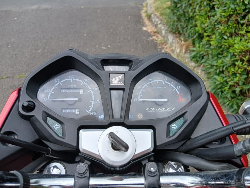 Honda CB 125 F jen 5700Km