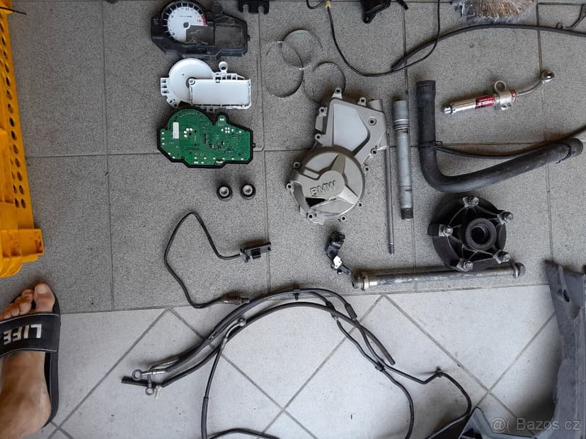 BMW S1000RR nahradni dily