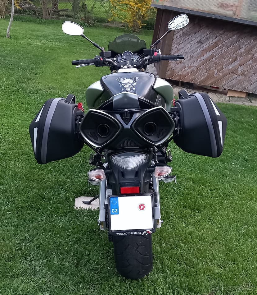 Prodám motocykl Suzuki GSX 1300 B-King