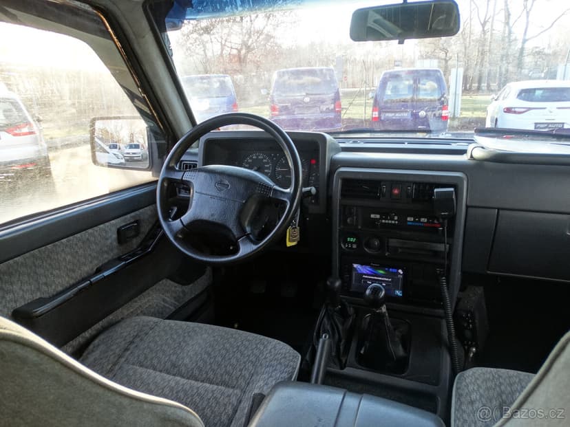 Nissan PATROL 2.8TD PICKUP RARITA EXPEDIČNÍ ÚPRAVA PO SERVI