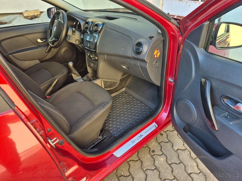 Dacia Logan MCV 1.0 SCe Arctica - plný servis