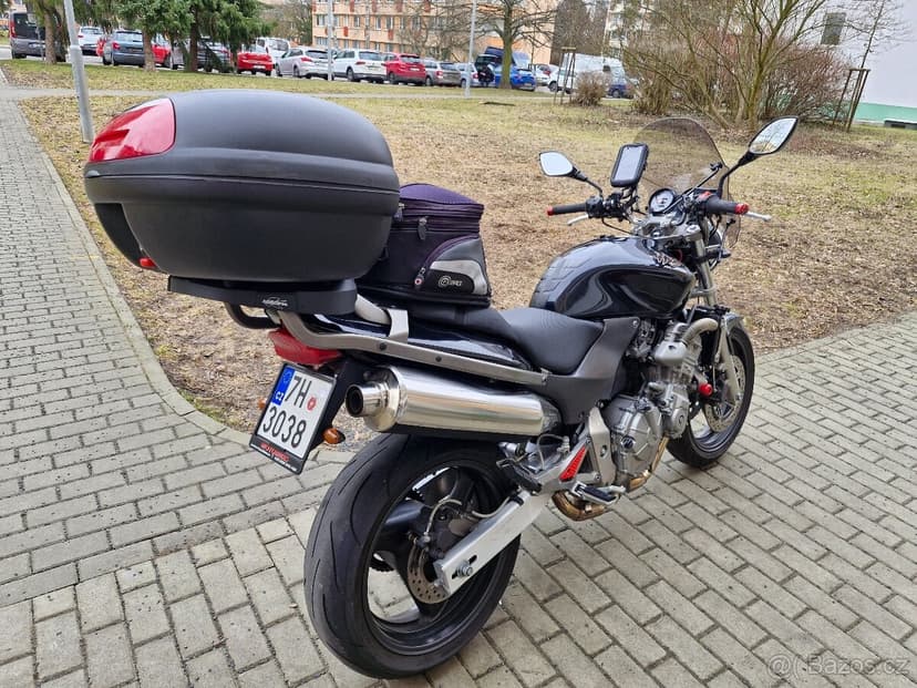 Honda CB 600F Hornet 70 kW, r. 2000