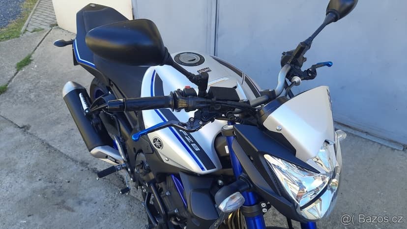 Yamah FZ8