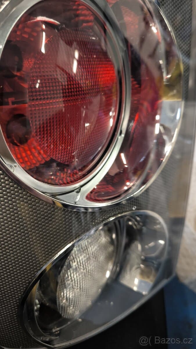 Zadní světlomet Range Rover L322 - nový