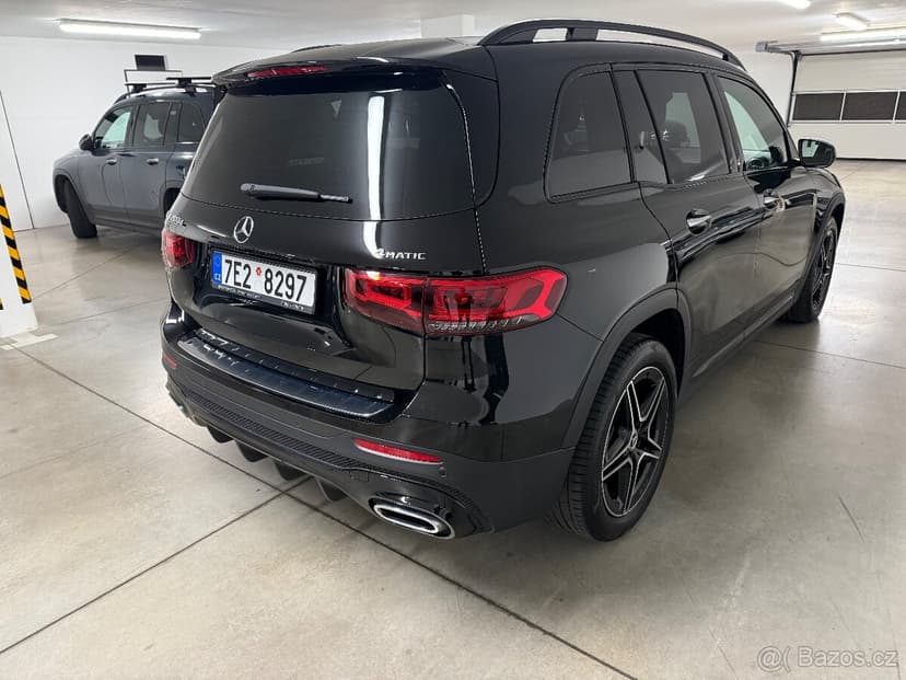 Mercedes-Benz GLB,  200d 4MATIC AMG Line | Night