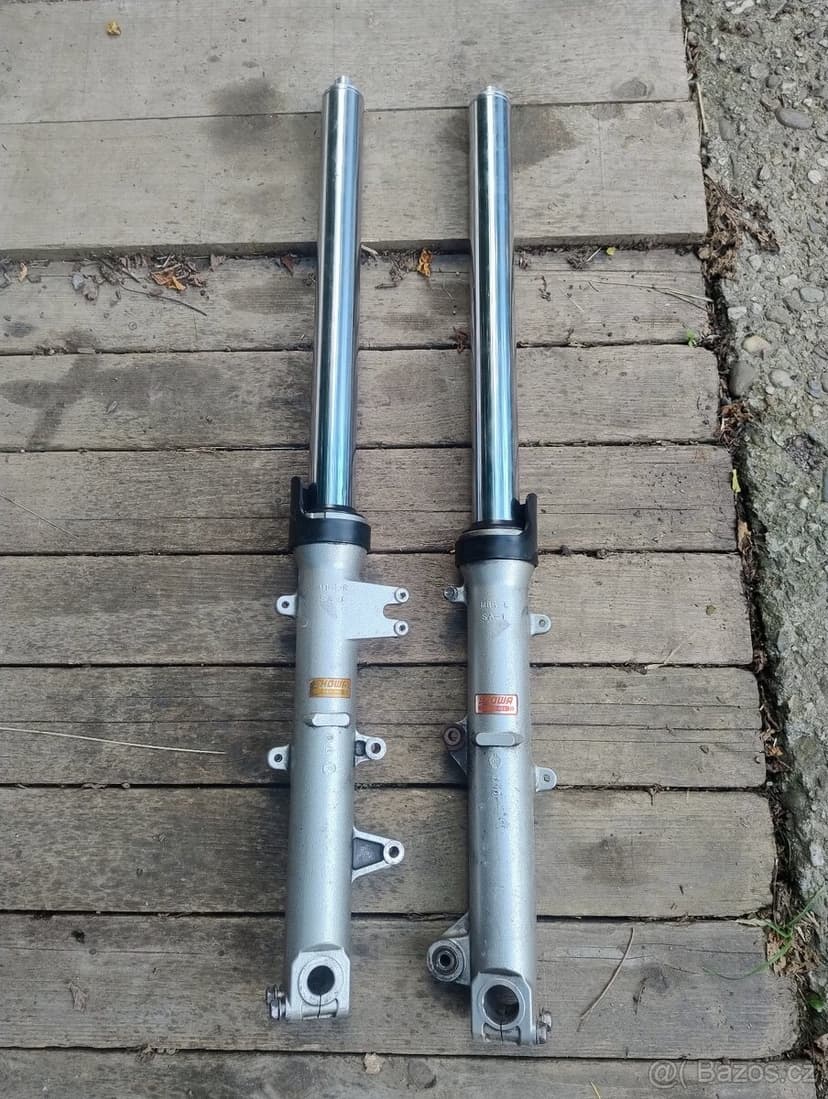 Honda VFR 800 tlumiče SHOWA