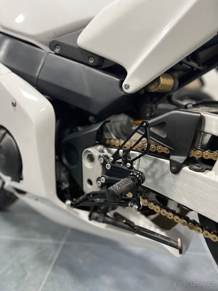 Honda CBR 954RR Fireblade 2003