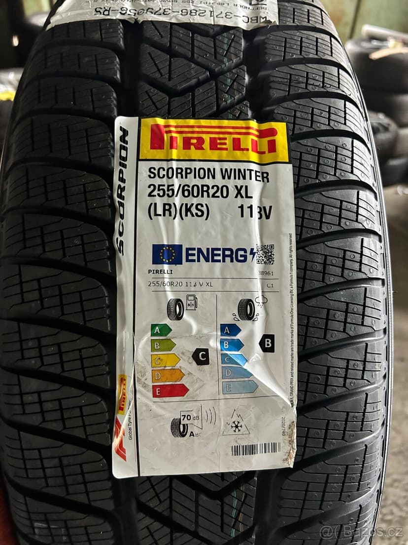 Land Rover Defender,255/60/20 nová zimní sada