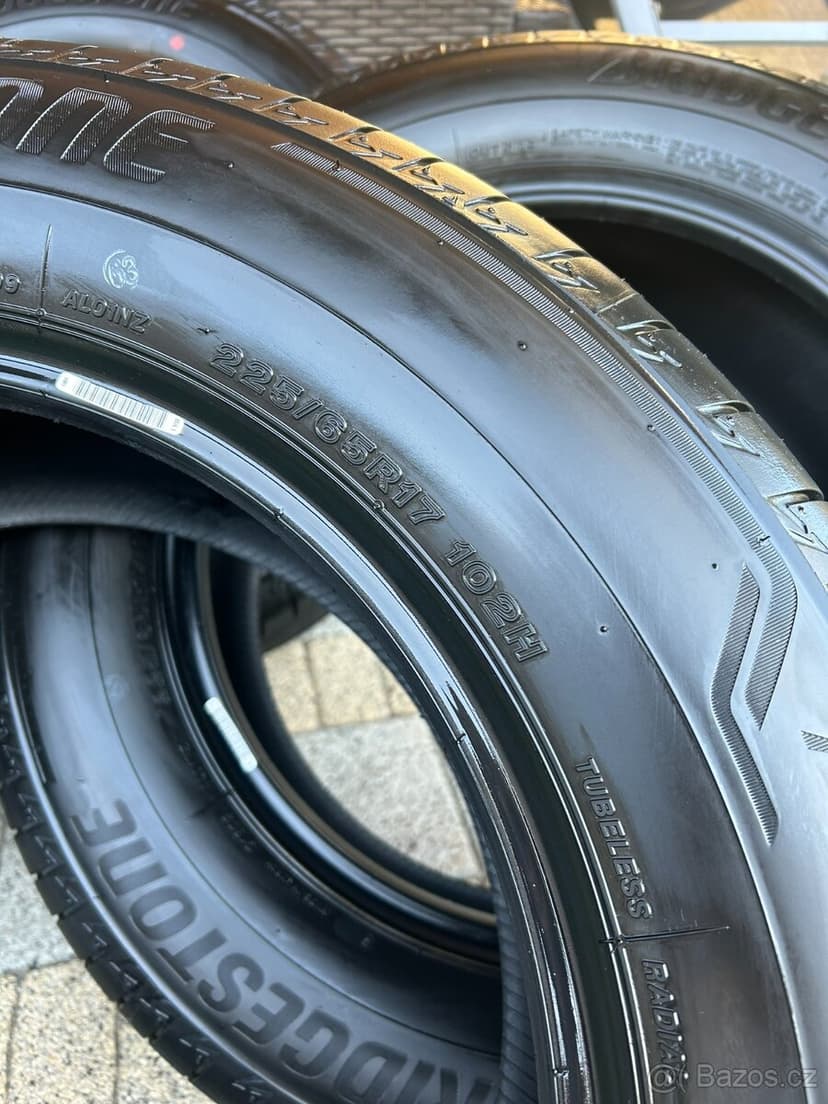 4x nové letní pneu 8mm Bridgestone Alenza 001 225/65 R17