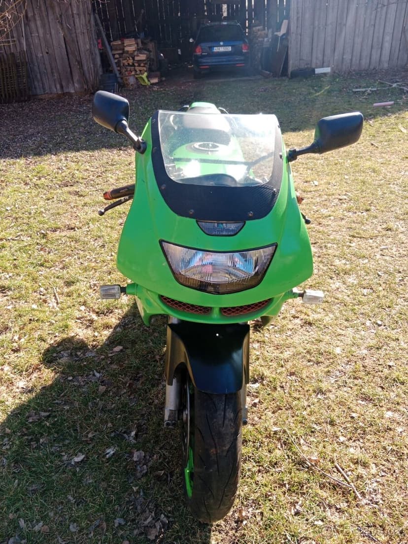 Kawasaki Ninja ZX-6R (ZX600F) – náhradní díly, celek