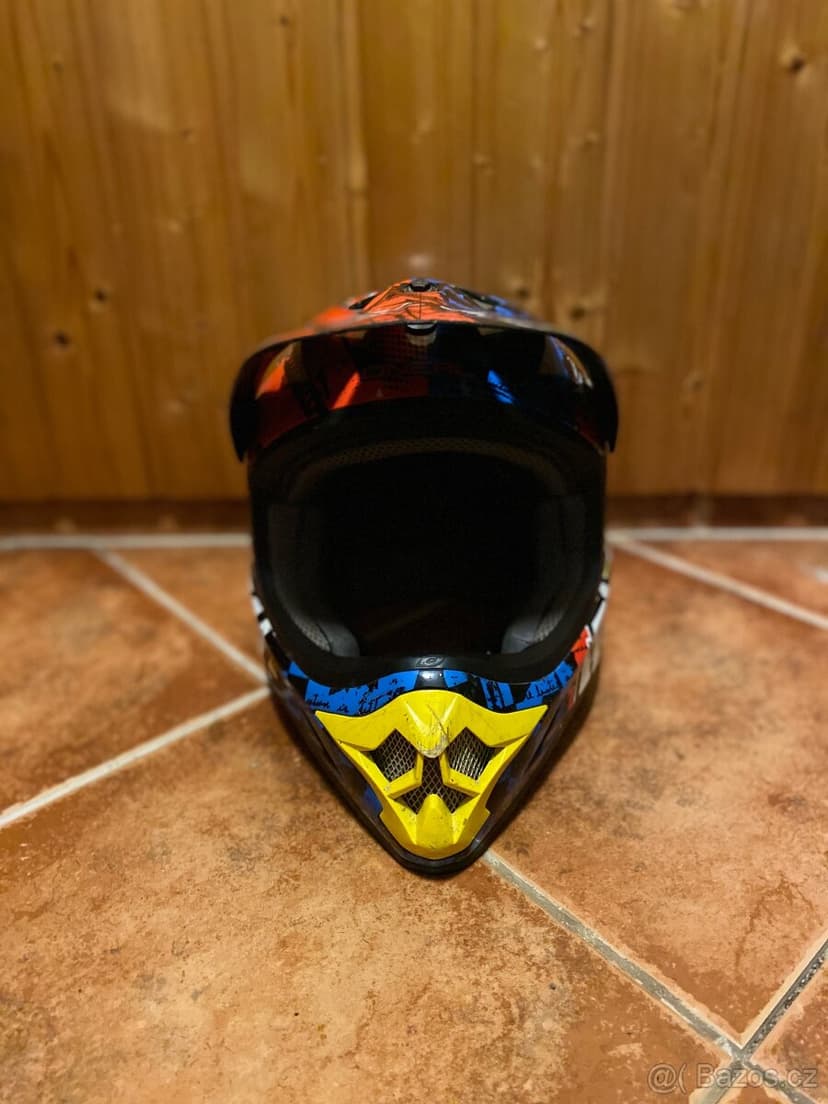 Motokrosová helma
