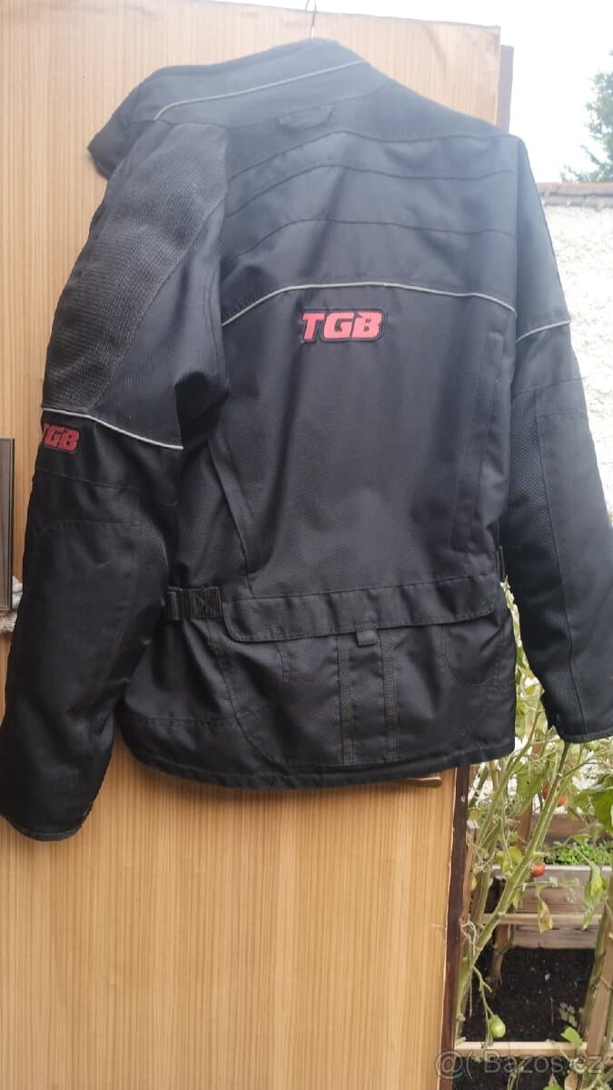 Prodej oblečení na čtyřkolku