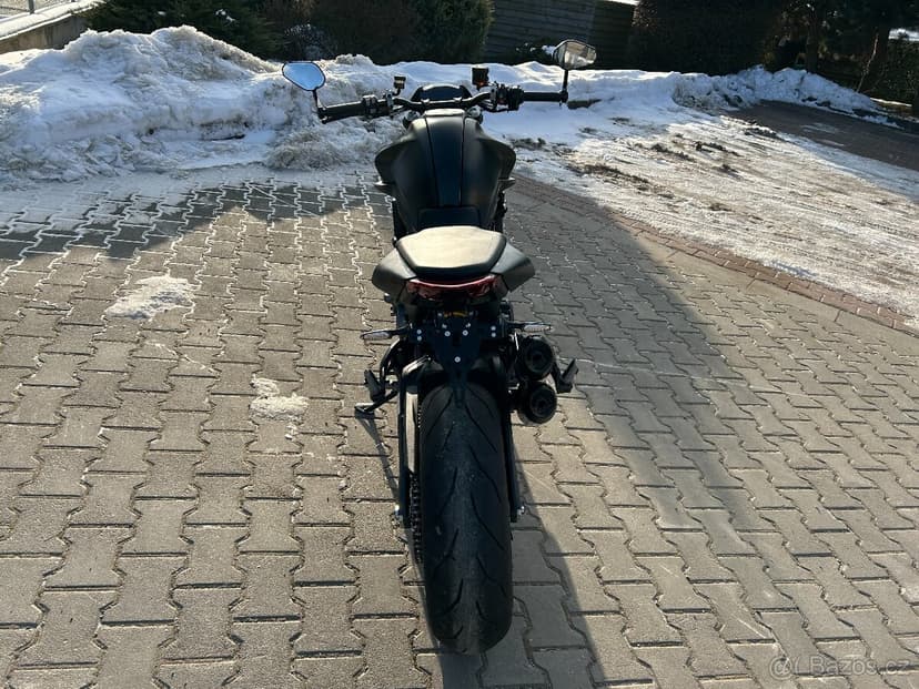 Ducati Monster 950 2022