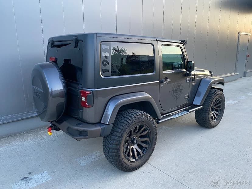 Jeep Wrangler 75th Anniversary Edition
