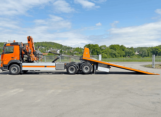 VOLVO FMX 450 6x2 - odtahovka s hydraulickou rukou