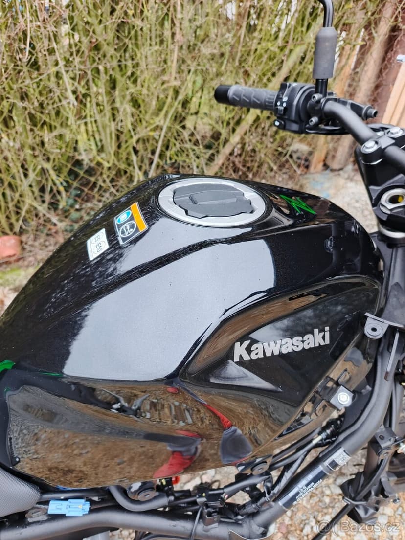 Kawasaki z 400 rok 2022