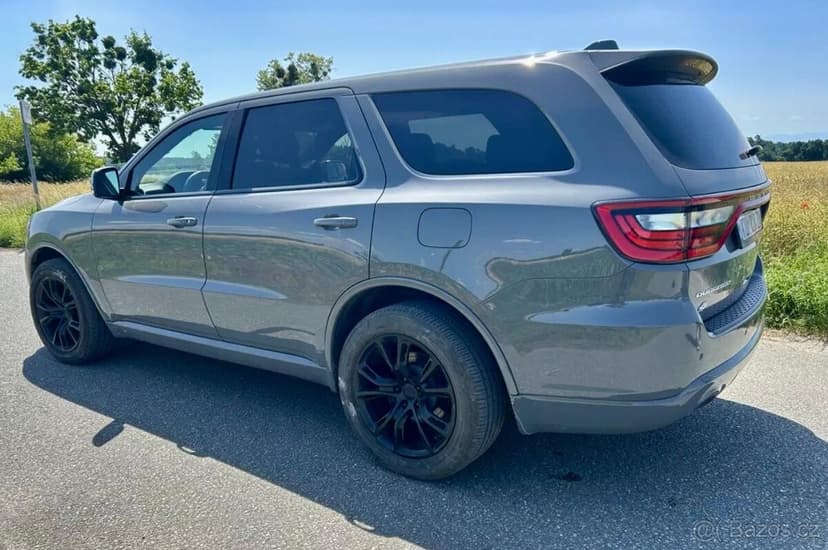 DODGE DURANGO RT 5,7 HEMI 2022 21 000km V 8