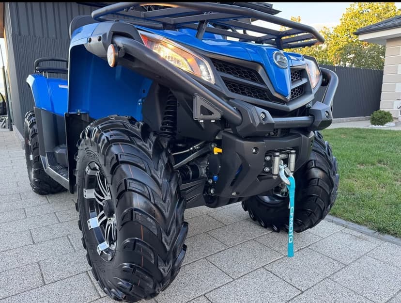 Čtyřkolka Cforce Cf Moto 450 L