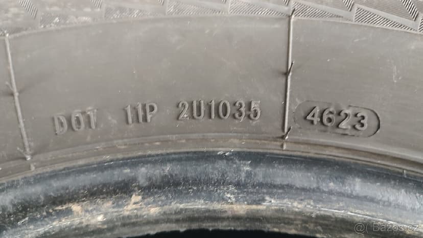 pneu 235/70/16 106 H letní mírně jeté 2ks