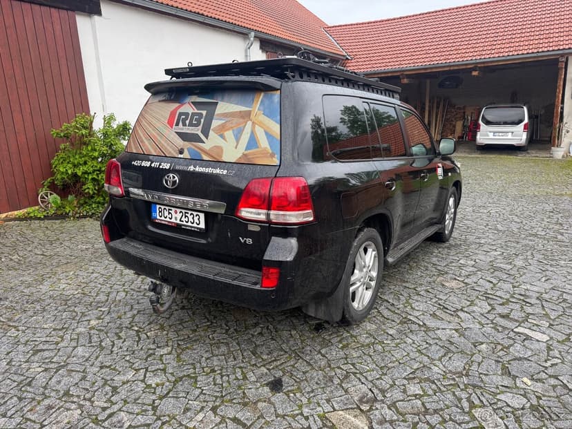 Toyota Land cruiser 200