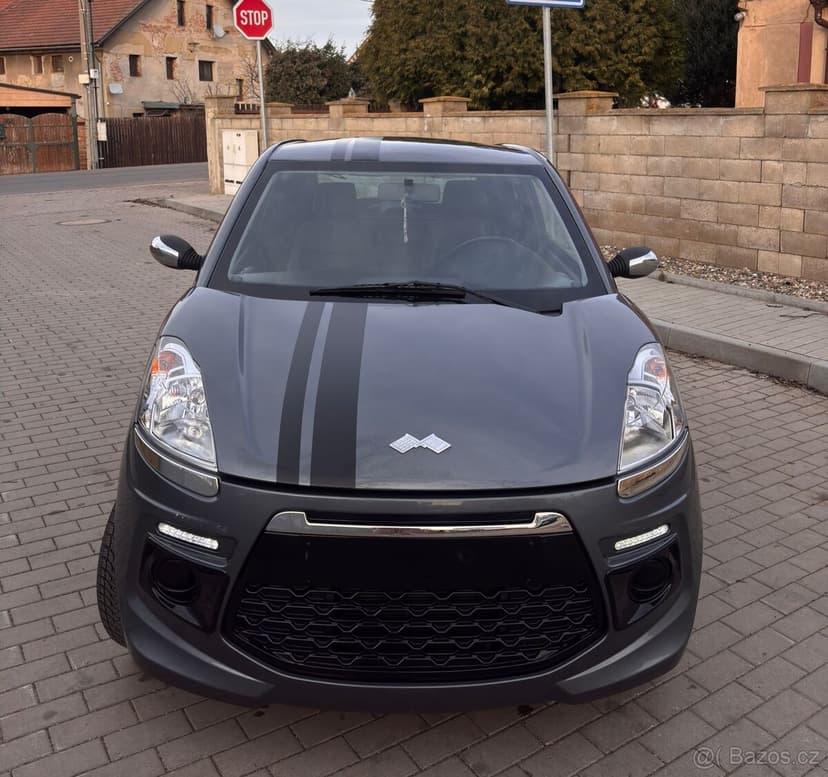 Ligier JS 50L od 15let