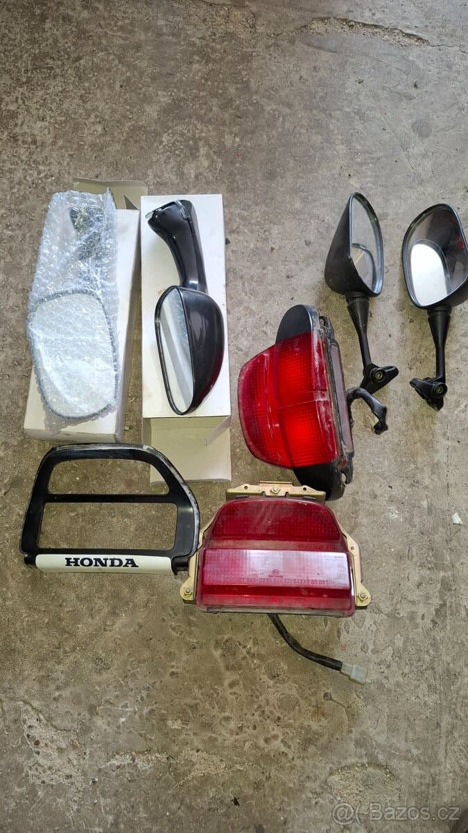 Honda cbr900rr  na dily