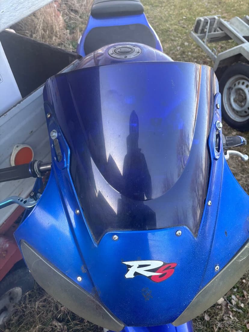 Rozprodam Yamaha R6 01-02 na nahradni dily