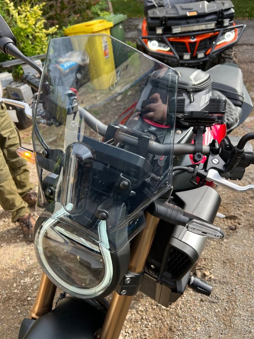 HONDA CB 650 r e-clutch nájezd 1000km po garančce