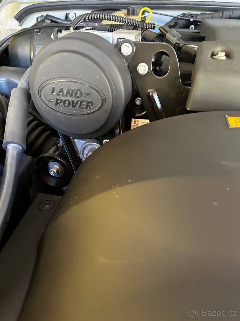 Land Rover Defender 110 STW
