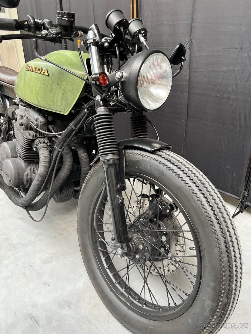 Honda CB650 (1981) – Cafe Racer / Brat Style, retro.