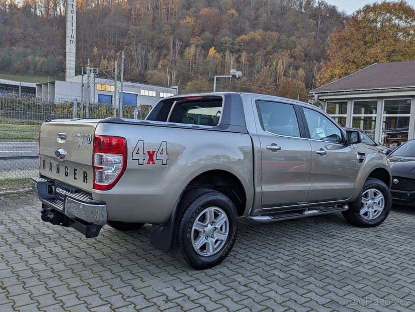 Ford Ranger LIMITED 3.2TDCi A/T, KAMERA, NAVIJÁK