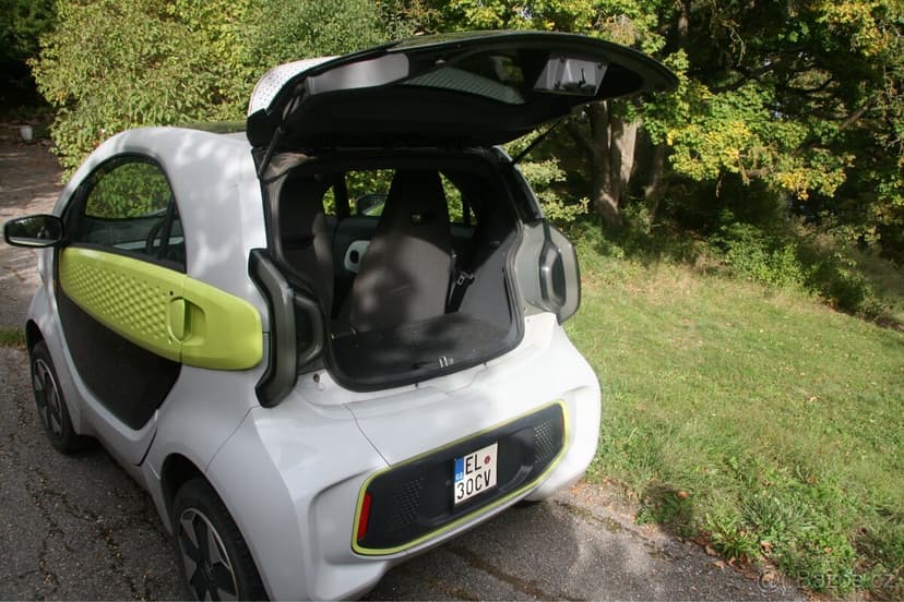 Elektrická motorka od 16 let