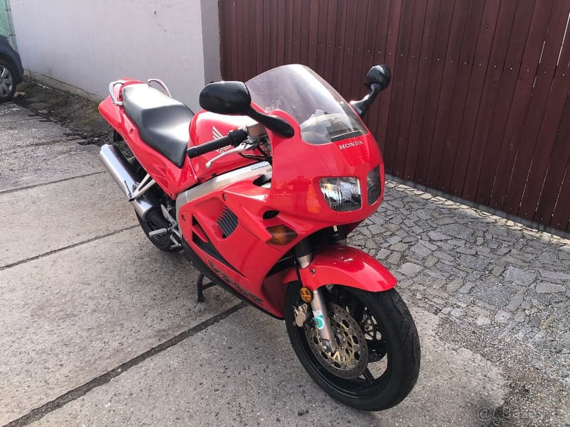 Honda Vfr 750 f